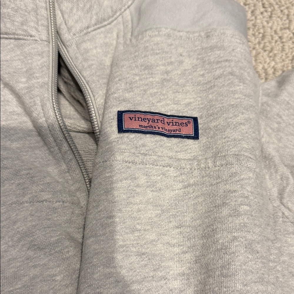 Chicago Cubs Vineyard Vines Light Gray Zip-Up Sweater - Picture 4 of 4